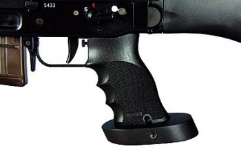 SIG 550 series Sniper adjustable with finger grooves black laquered